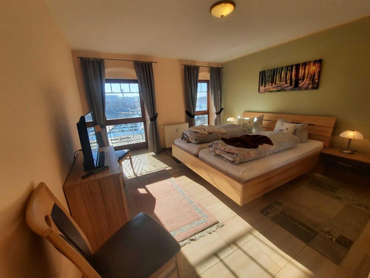 Ferienwohnung "Waren Am Hafen" Objekt-Id 11992-8 Buitenkant foto